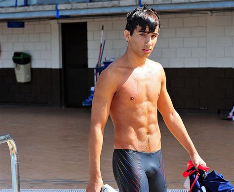 Swimmers with gorgeous cocks .